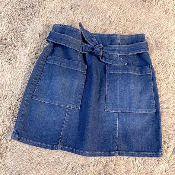 Gianni Bini Denim Skirt - Picture 6 of 9
